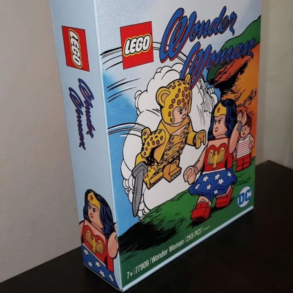 SEALED - LEGO DC Wonder Woman 77906 SDCC Exclusive